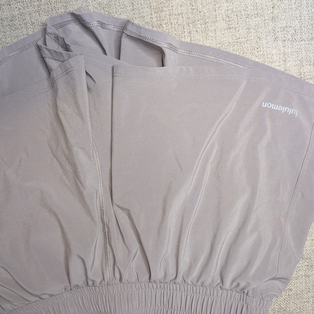 lululemon athletica Women's Gray Shorts - Picture 2 of 5